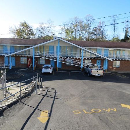 Boone Trail Inn Middlesboro Exterior photo