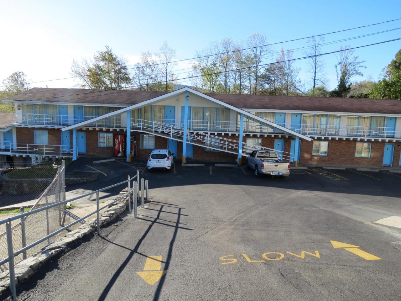 Boone Trail Inn Middlesboro Exterior photo